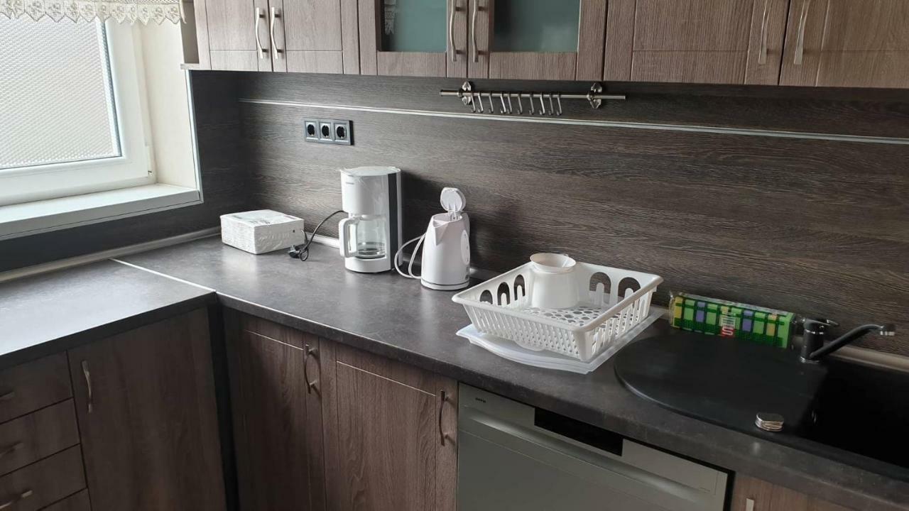 Aqua Apartman Тисауйварош Екстериор снимка